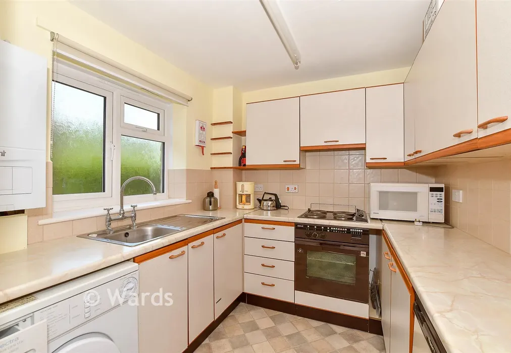 Kitchen - Church Road, Paddock Wood, Tonbridge, Kent - Wards of Kent