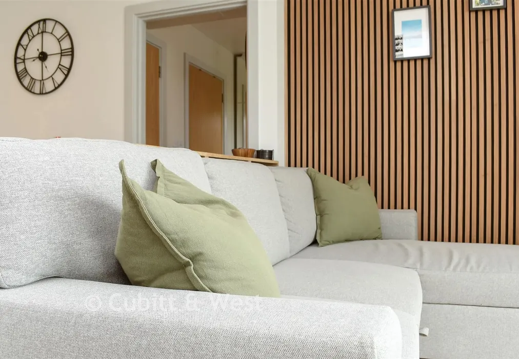 Internal Lifestyle Photograph - Canalside, Redhill, Surrey - Wards of Kent