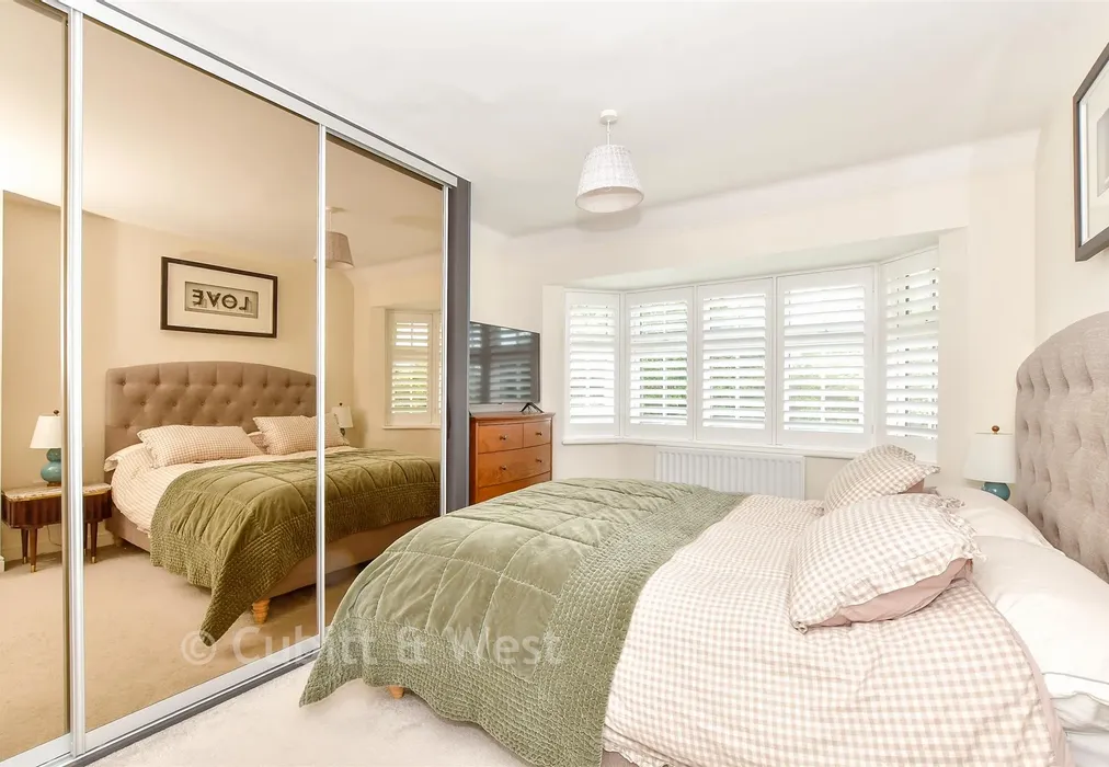 Bedroom 1 - Fennel Drive, Chichester, West Sussex - Wards of Kent