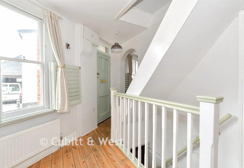 Dining Room - Church Street, Dorking, Surrey - Wards of Kent