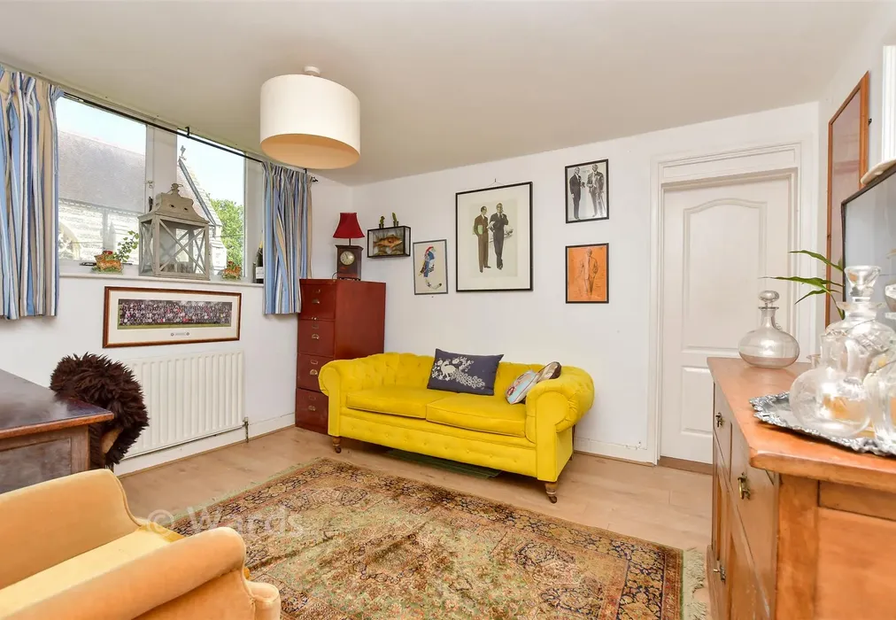 Bedroom 5 - Buttway Lane, Cliffe, Rochester, Kent - Wards of Kent