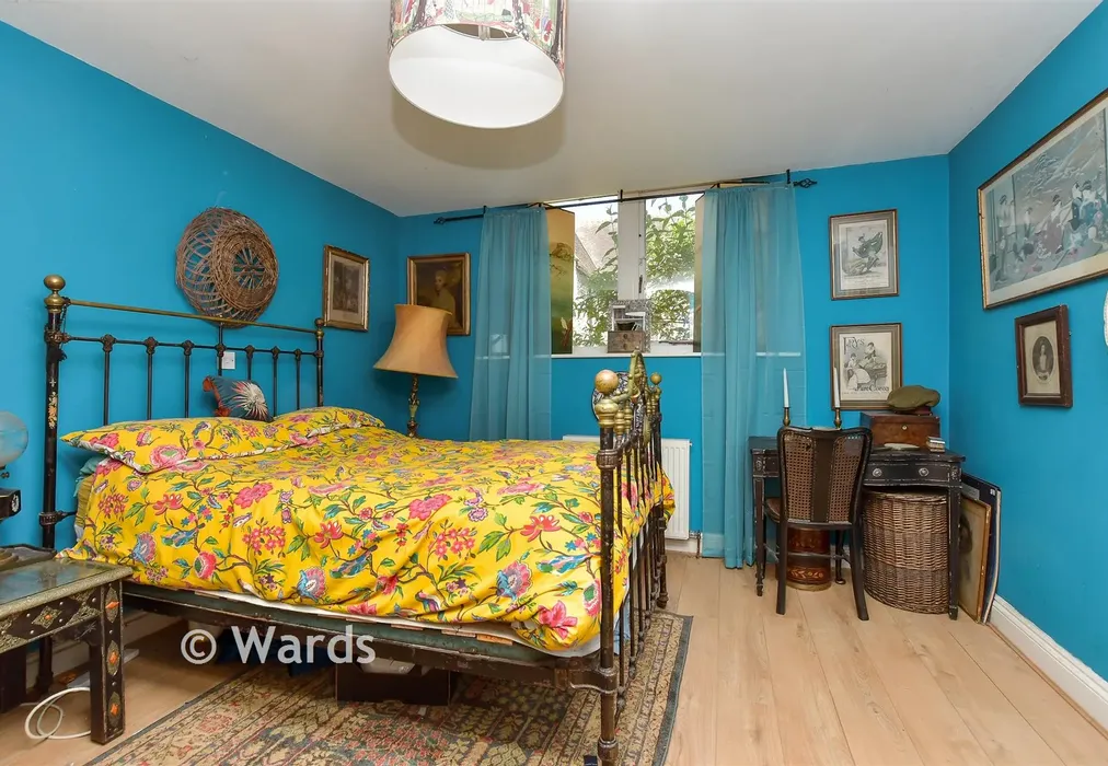Bedroom 2 - Buttway Lane, Cliffe, Rochester, Kent - Wards of Kent