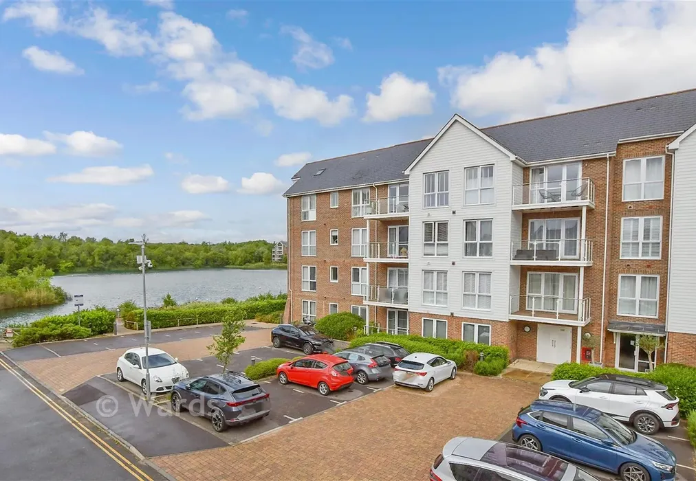 External (Web) - Walters Close, Snodland, Kent - Wards of Kent