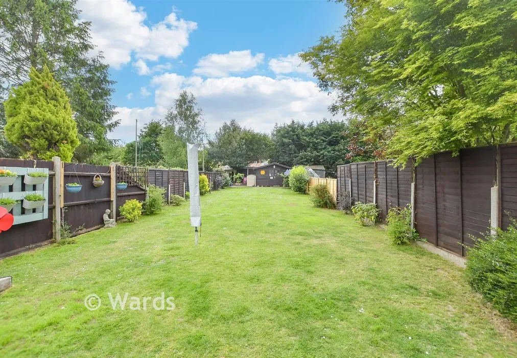 Rear Garden - Plains Avenue, Maidstone, Kent - Wards of Kent