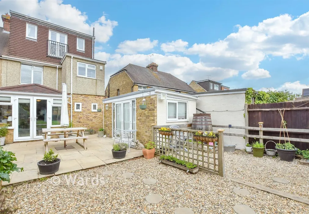 Patio / Decking - Plains Avenue, Maidstone, Kent - Wards of Kent