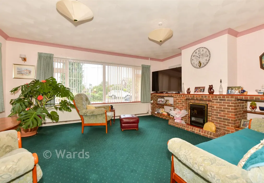 Lounge - St. Andrew's Road, Littlestone, New Romney, Kent - Wards of Kent