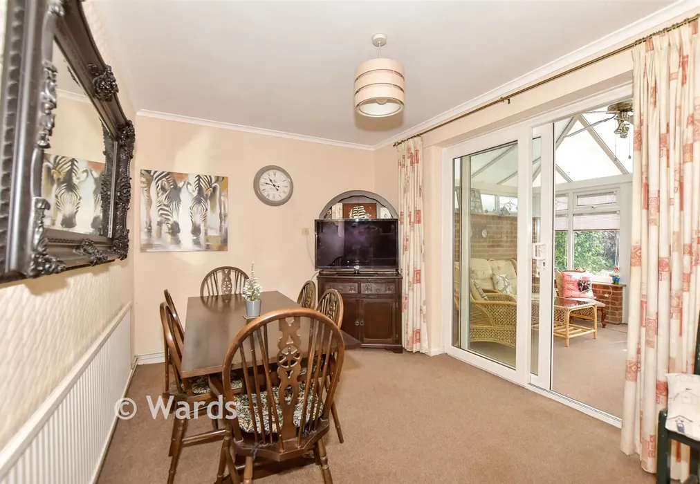 Dining Area - St. Andrew's Road, Littlestone, New Romney, Kent - Wards of Kent