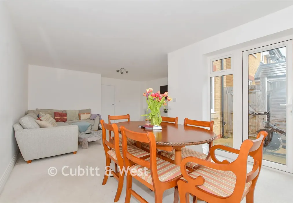 Lounge/Dining Room - Corden Place, Codmore Hill, Pulborough, West Sussex - Wards of Kent