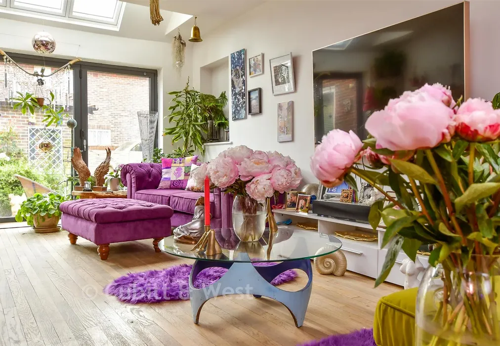 Internal Lifestyle Photograph* - Wallace Avenue, Worthing, West Sussex - Wards of Kent