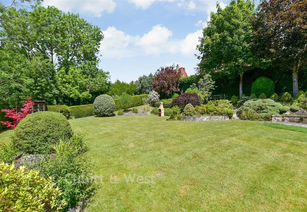 Rear Garden - Highland Road, Purley, Surrey - Wards of Kent