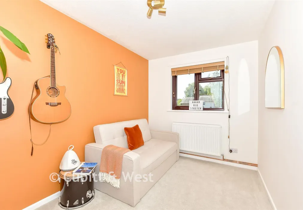 Bedroom 2 - Martlet Close, Chichester, West Sussex - Wards of Kent