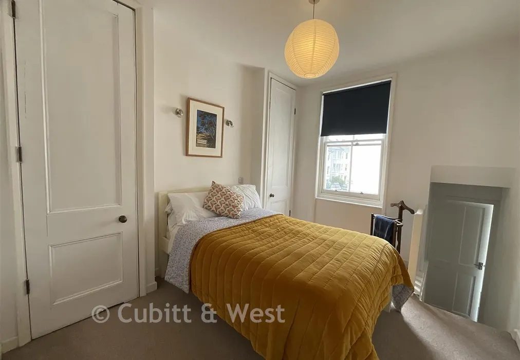 Bedroom - Ditchling Rise, Brighton, East Sussex - Wards of Kent