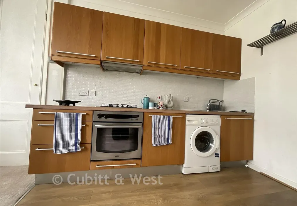 Kitchen - Ditchling Rise, Brighton, East Sussex - Wards of Kent
