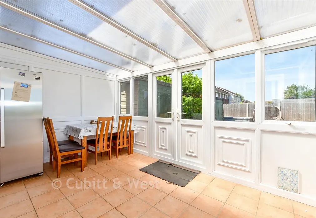 Conservatory - Horsefield Road, Selsey, West Sussex - Wards of Kent