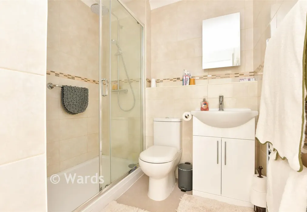 Shower Room - High Street, St. Lawrence, Ramsgate, Kent - Wards of Kent