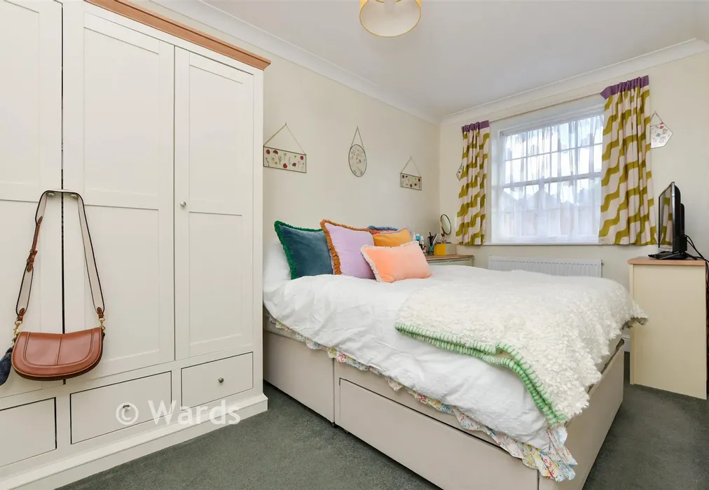 Bedroom 2 - High Street, St. Lawrence, Ramsgate, Kent - Wards of Kent