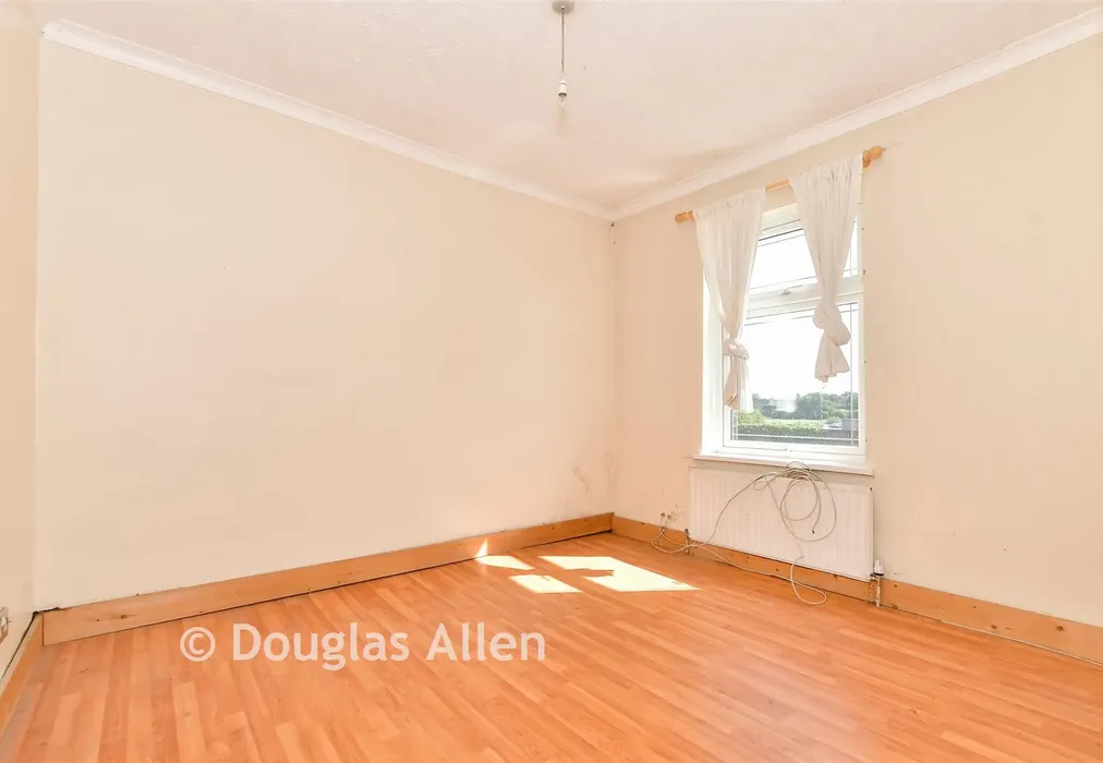 Bedroom 2 - Leigh Road, London - Wards of Kent