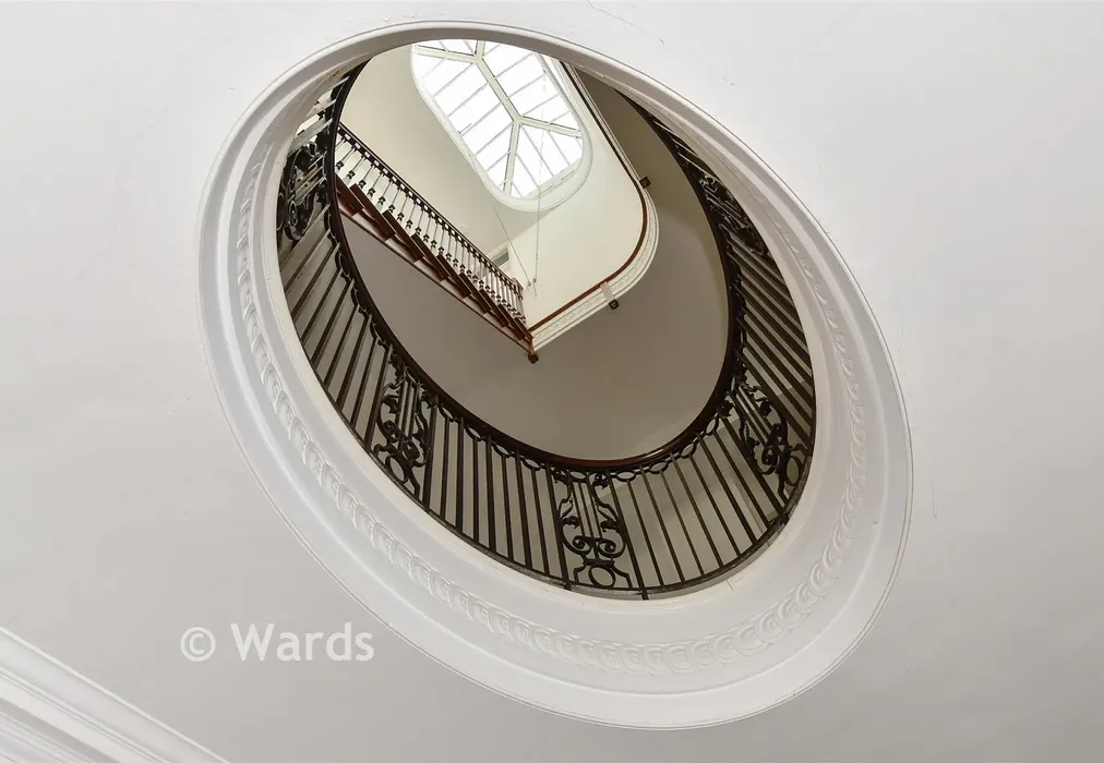 Internal Lifestyle Photograph - Waldershare, Waldershare, Kent - Wards of Kent