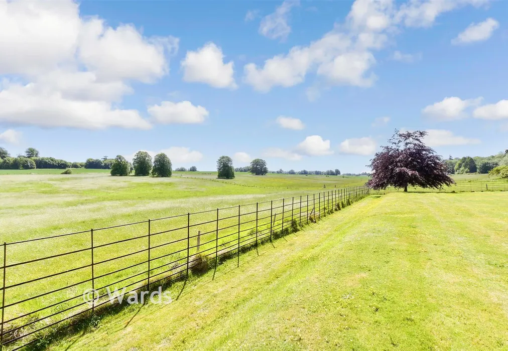 Views To Rear - Waldershare, Waldershare, Kent - Wards of Kent