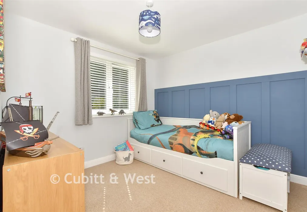 Bedroom 2 - Rectory Close, Ashington, West Sussex - Wards of Kent