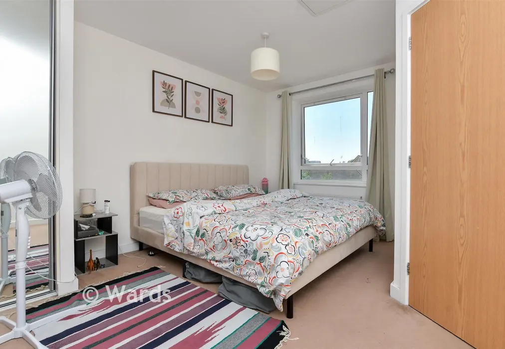 Bedroom 1 - Observatory Way, Ramsgate, Kent - Wards of Kent