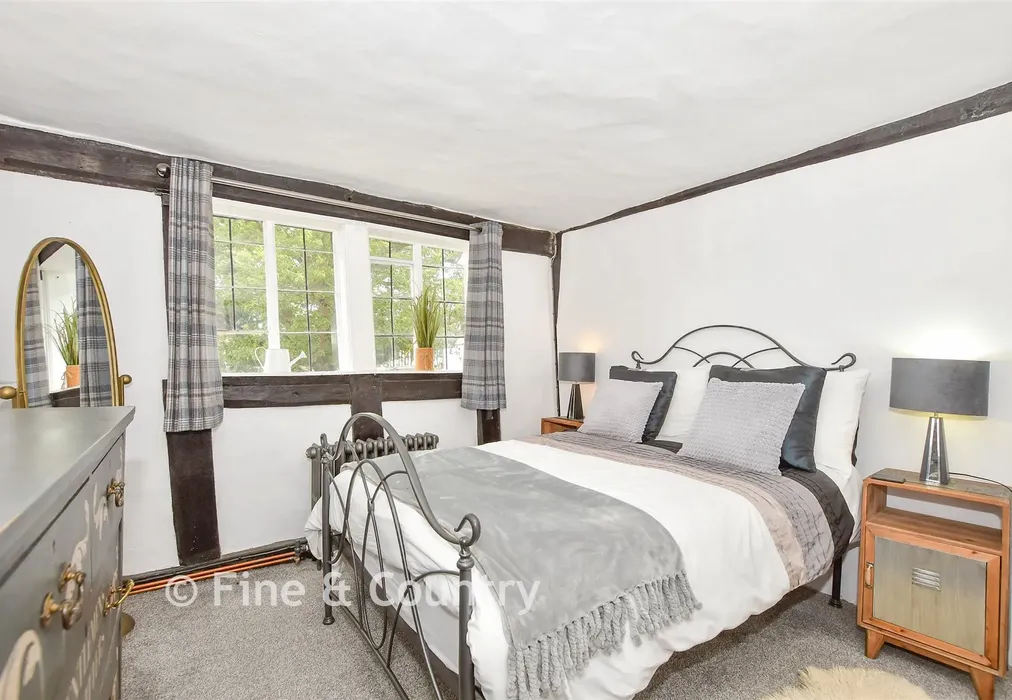 Bedroom 3 - High Street, Brenchley, Tonbridge, Kent - Wards of Kent