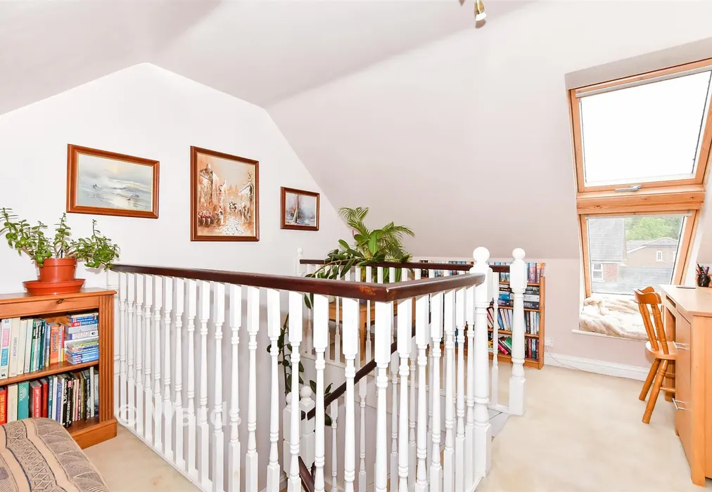 Landing/Office - Orchard View, Detling, Maidstone, Kent - Wards of Kent