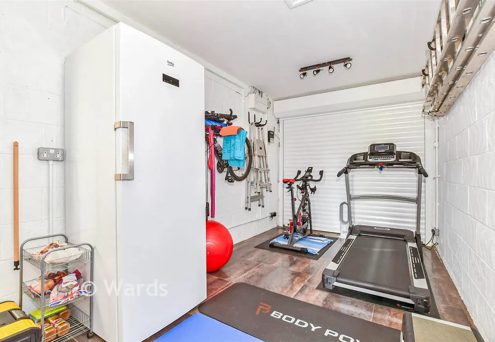Garage - Orchard View, Detling, Maidstone, Kent - Wards of Kent