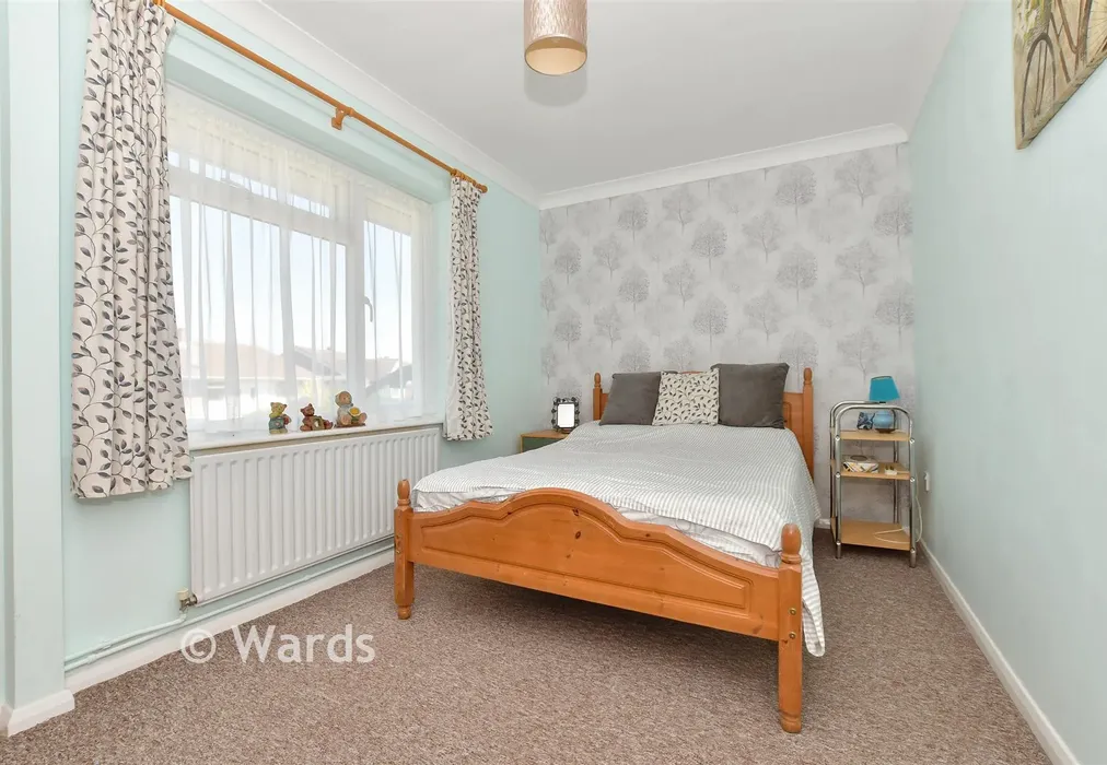Bedroom 2 - St. Andrew's Gardens, Shepherdswell, Kent - Wards of Kent