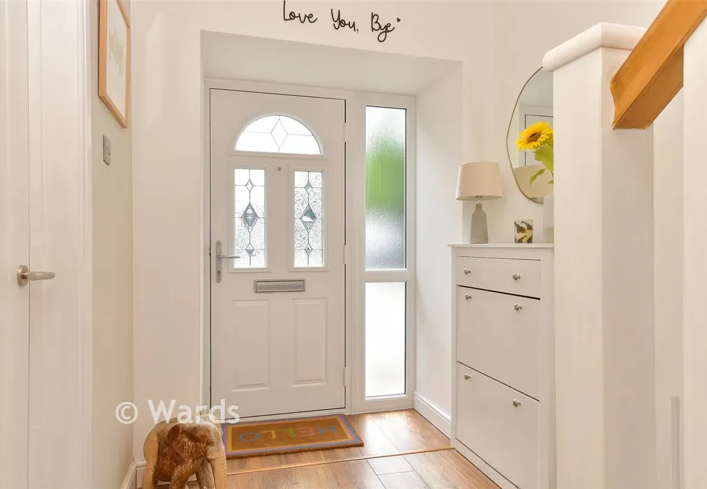 Hallway - Cricketers Drive, Meopham, Kent - Wards of Kent