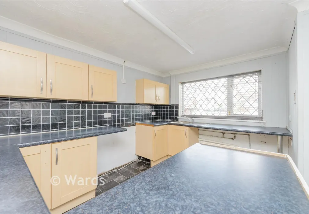 Kitchen - Seagull Road, Strood, Rochester, Kent - Wards of Kent