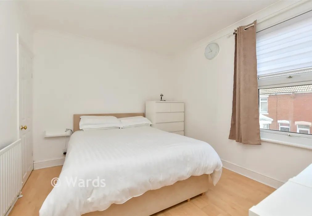 Bedroom 1 - Granville Road, Gillingham, Kent - Wards of Kent
