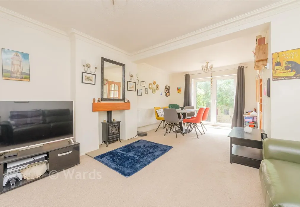 Lounge - Sycamore Road, Strood, Rochester, Kent - Wards of Kent