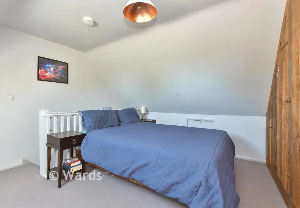 Bedroom 1 - Faversham Road, Boughton Lees, Kent - Wards of Kent