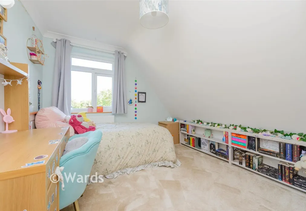 Bedroom 3 - Cheshunt Close, Meopham, Kent - Wards of Kent
