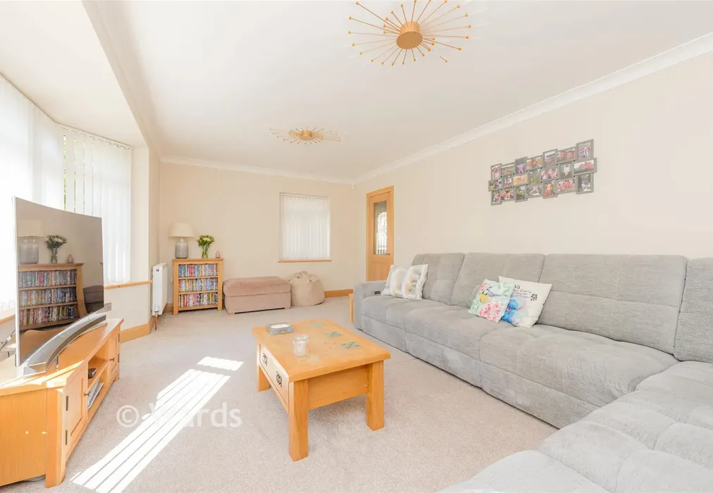 Lounge - Cheshunt Close, Meopham, Kent - Wards of Kent