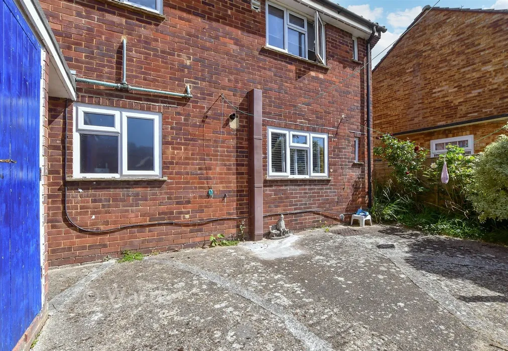 Patio / Decking - Falmouth Place, Five Oak Green, Kent - Wards of Kent
