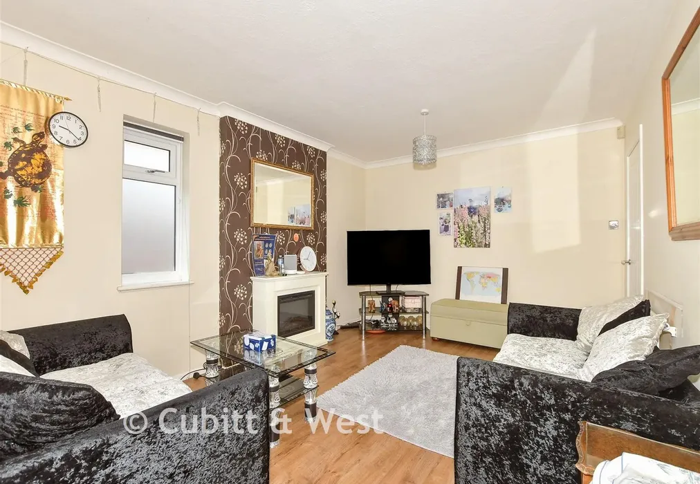 Lounge, - Keymer Road, Burgess Hill, West Sussex - Wards of Kent