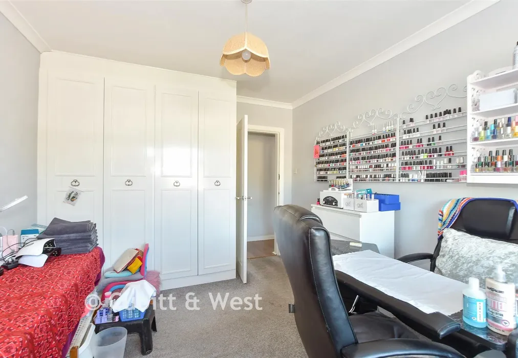 Bedroom 4 - Keymer Road, Burgess Hill, West Sussex - Wards of Kent