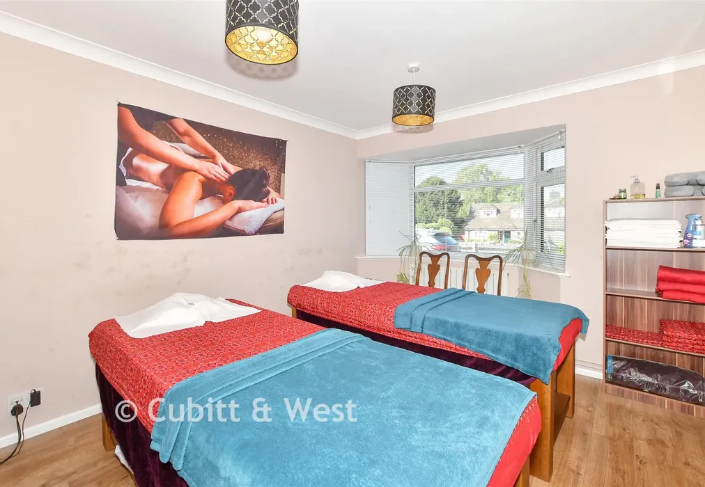 Bedroom 3 - Keymer Road, Burgess Hill, West Sussex - Wards of Kent