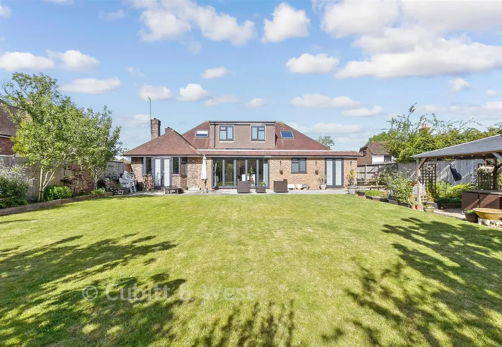 Rear Garden - Keymer Road, Burgess Hill, West Sussex - Wards of Kent