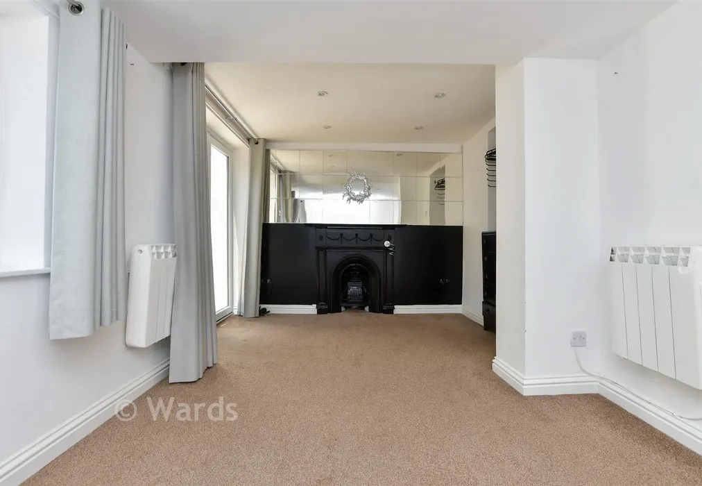 Bedroom - Sweyn Road, Cliftonville, Margate, Kent - Wards of Kent