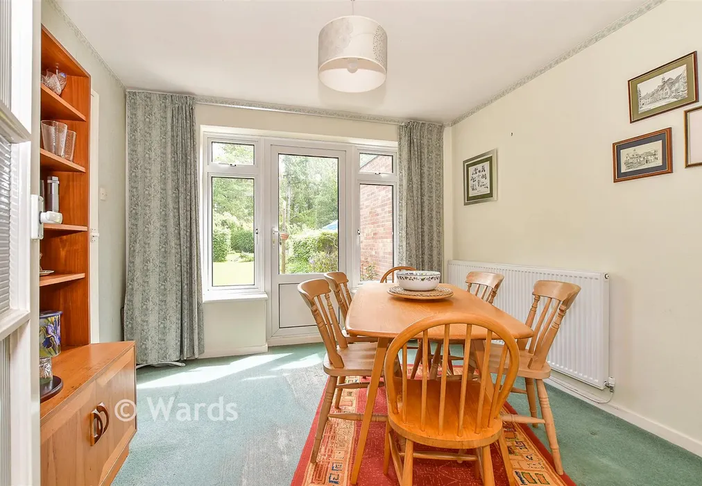 Dining Room - Fernholt, Tonbridge, Kent - Wards of Kent