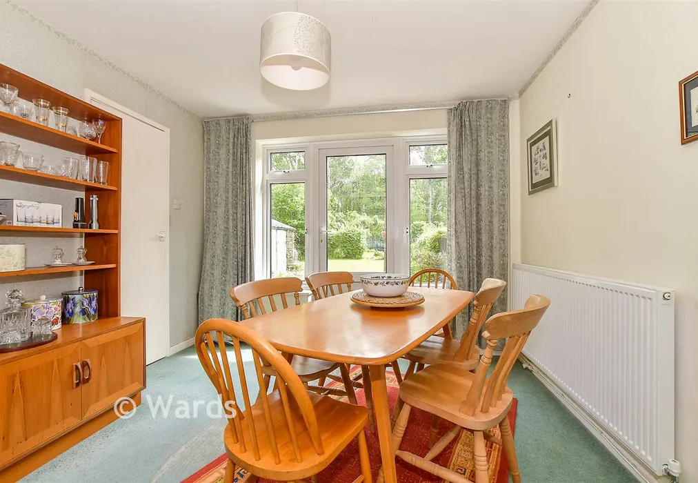Dining Room - Fernholt, Tonbridge, Kent - Wards of Kent