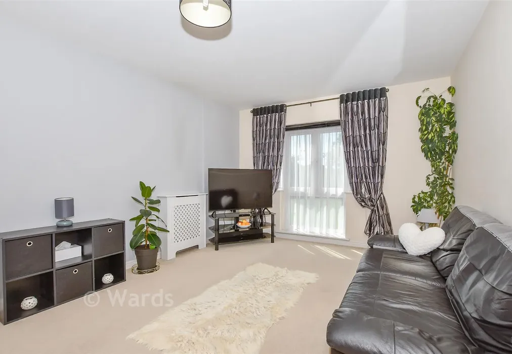 Lounge/Diner/ Kitchen - Melrose Close, Maidstone, Kent - Wards of Kent
