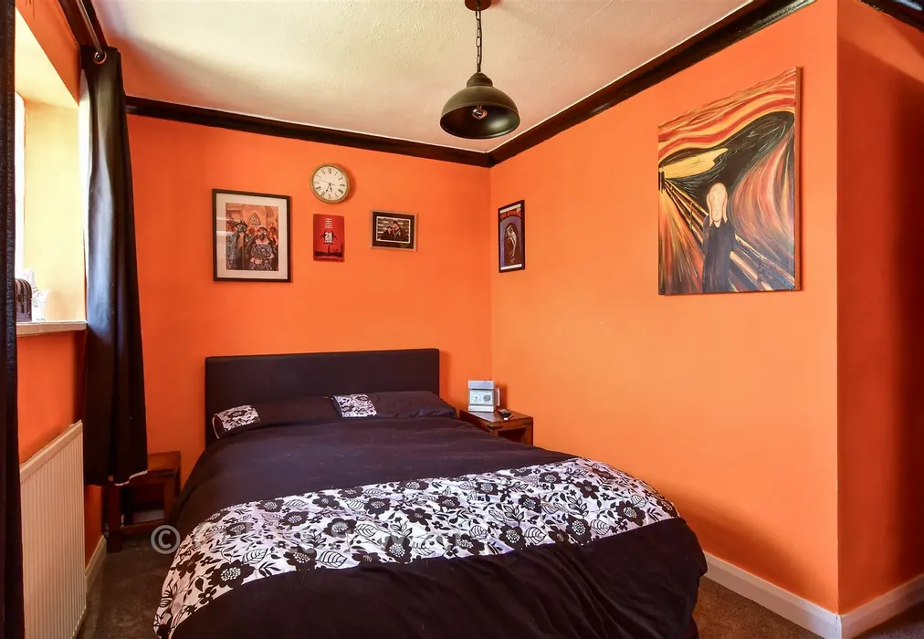 Bedroom 2 - Dacre Road, Herstmonceux, Hailsham, East Sussex - Wards of Kent