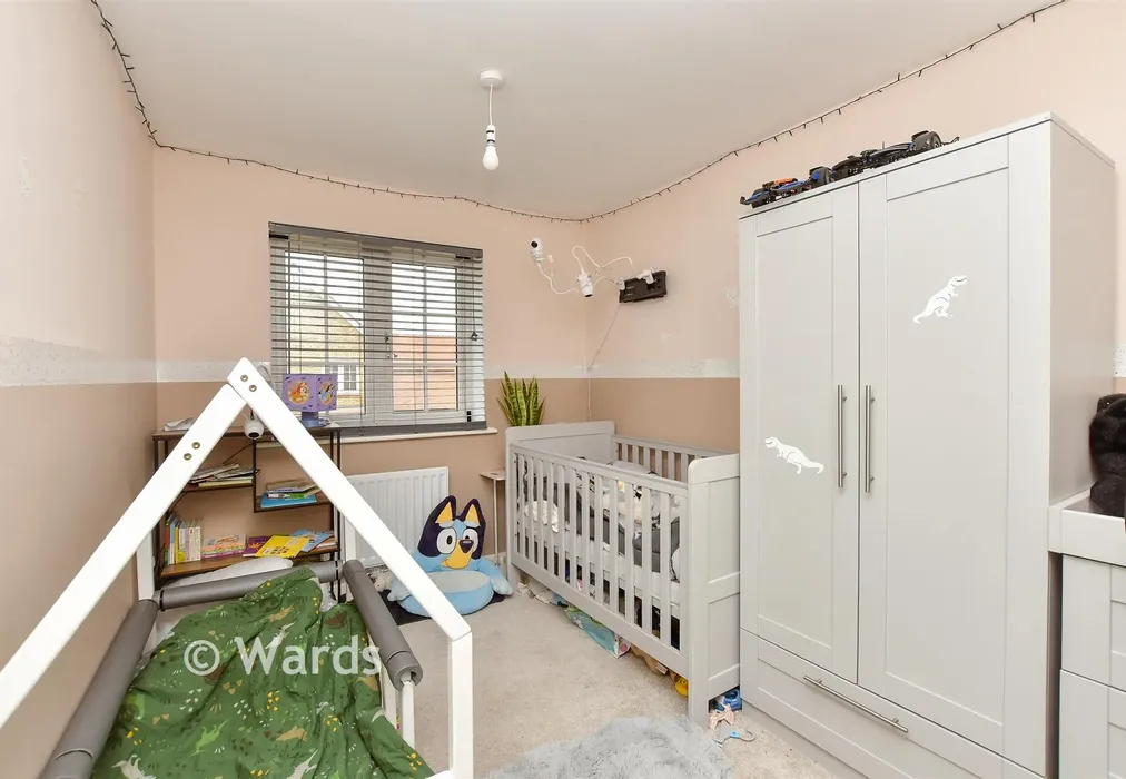 Bedroom 2 - Goldfinch Drive, Faversham, Kent - Wards of Kent