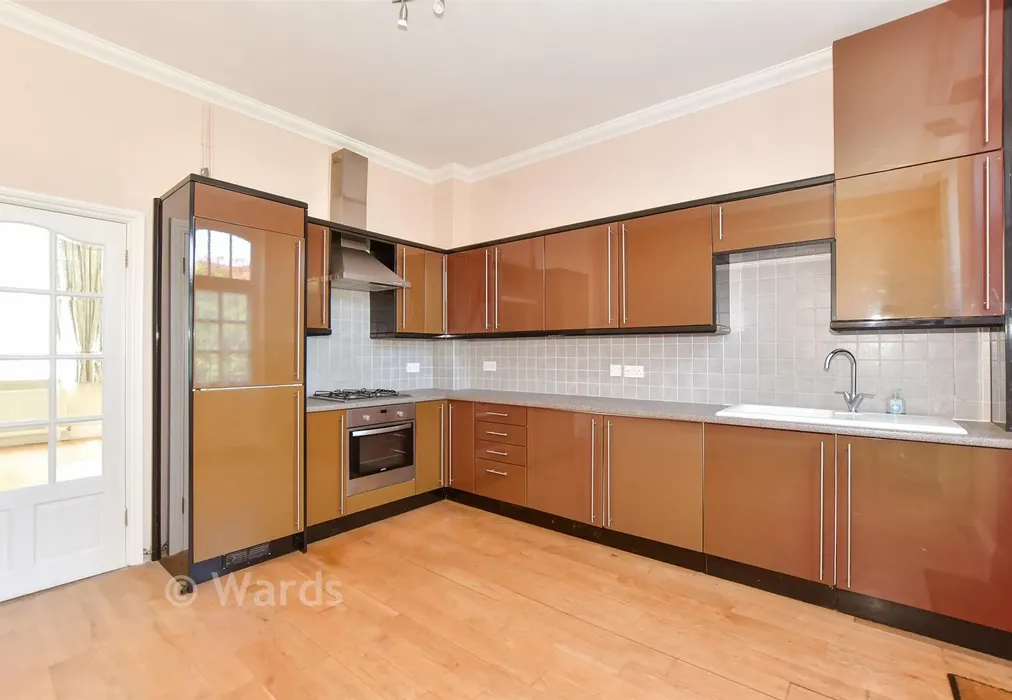 Kitchen - Wilkinson Drive, Deal, Kent - Wards of Kent