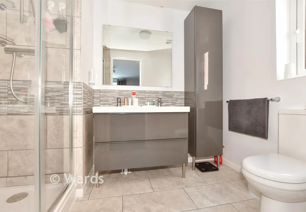 En-Suite Shower Room - Geddes Close, Hawkinge, Kent - Wards of Kent