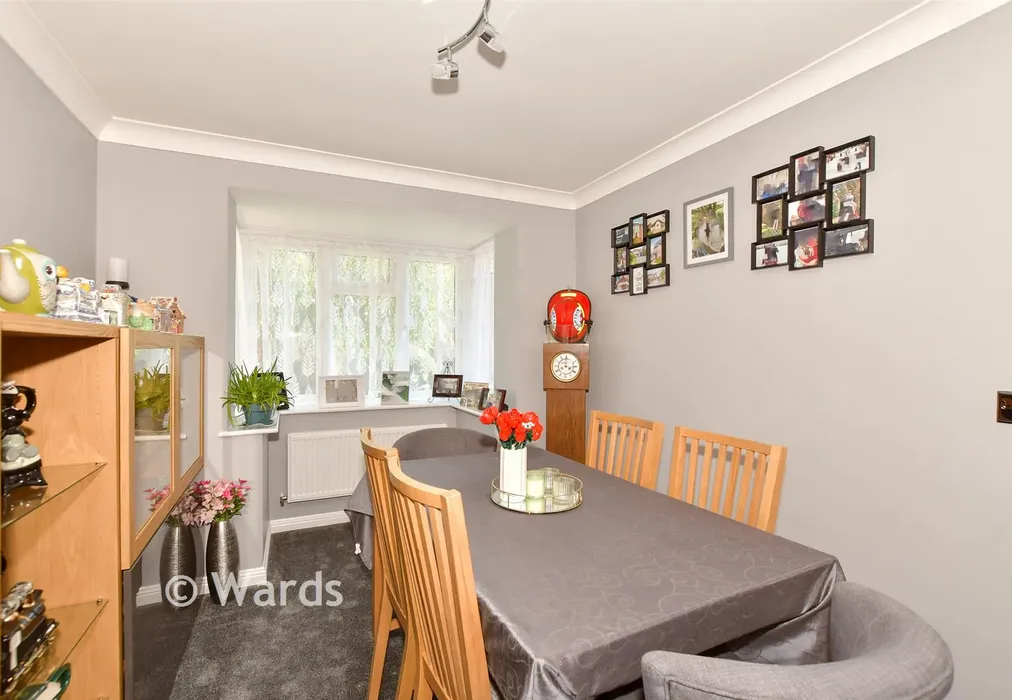 Dining Room - Geddes Close, Hawkinge, Kent - Wards of Kent